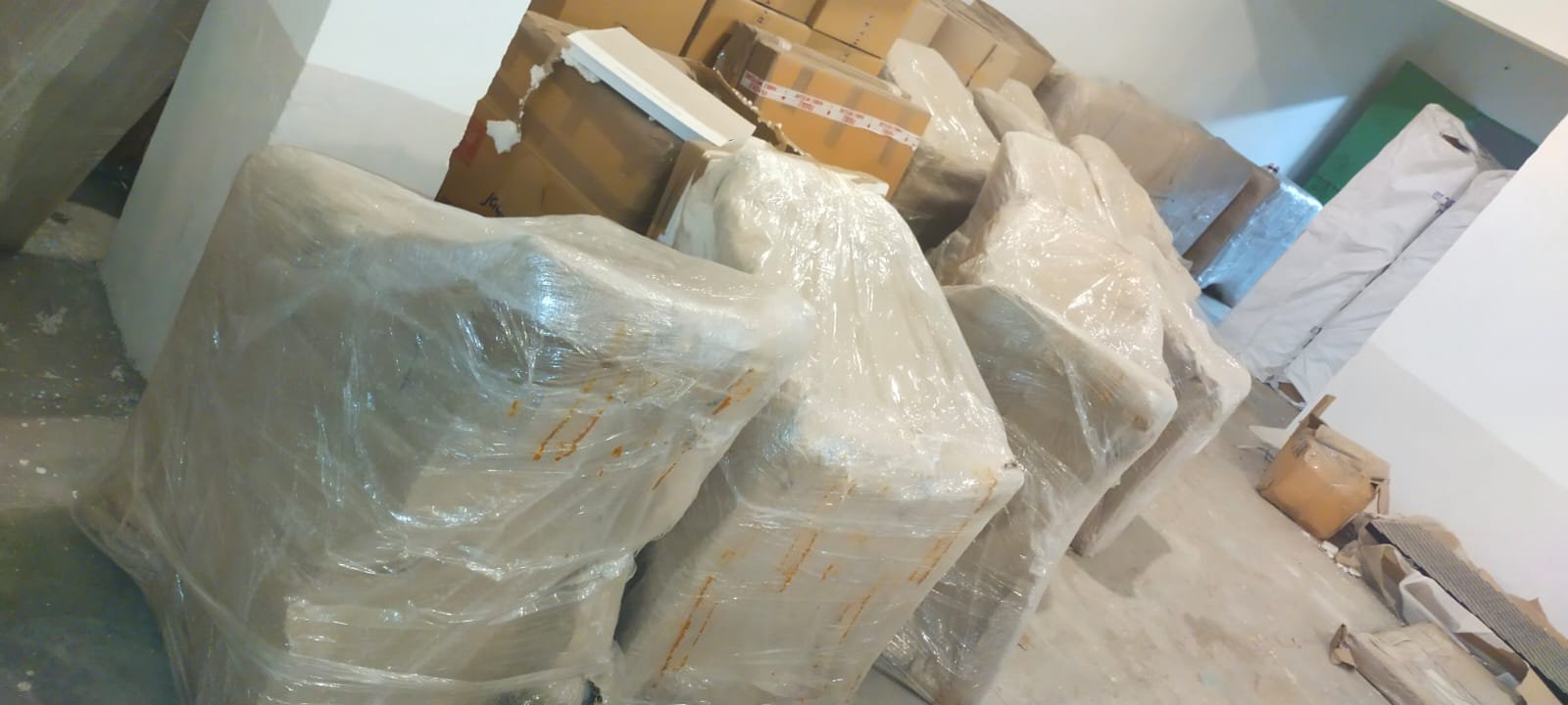 North Bengal Packers and Movers team handling household shifting with care and efficiency in Siliguri